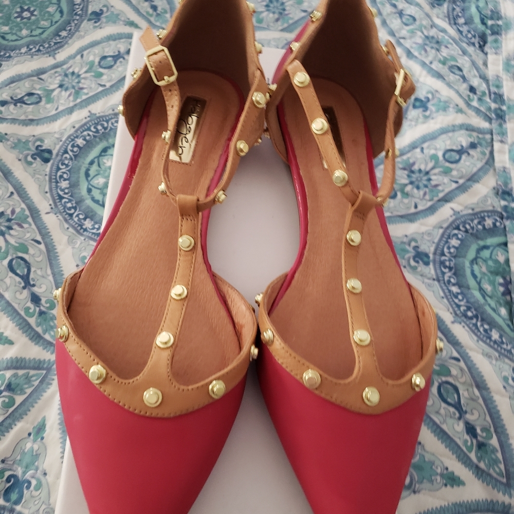 Size 9.5 Halogen pink patent flats
